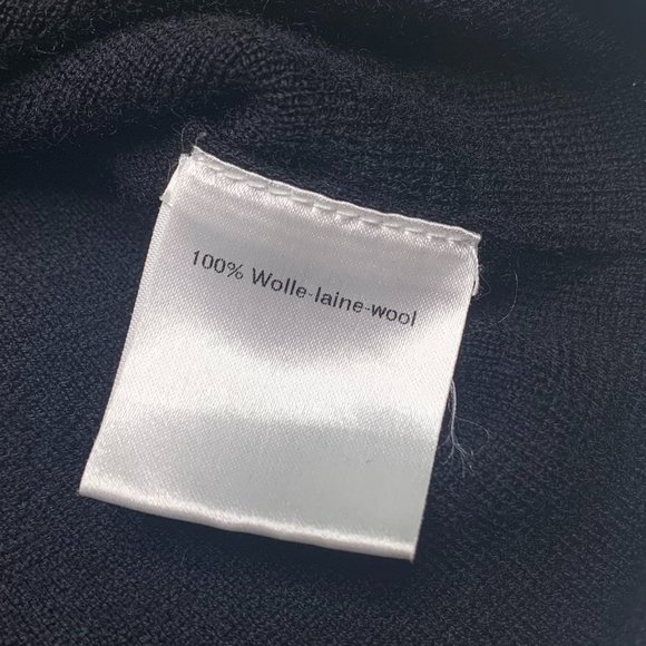 A-K-R-I-S Black Cardigan - Picture 6 of 7